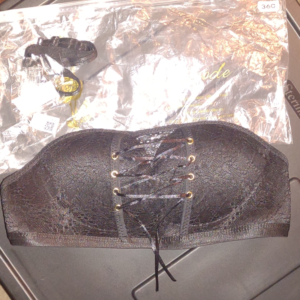 Sex Code strapless bra